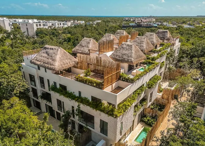@ Mestiza, 307b * Tulum
